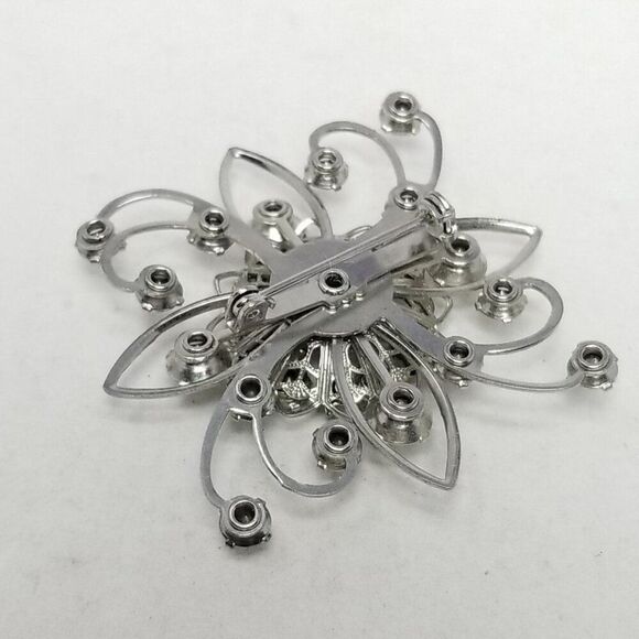 Vintage Rhinestone Flower Snowflake Starburst Brooch, Silver Tone Retro Pin - Picture 2 of 4